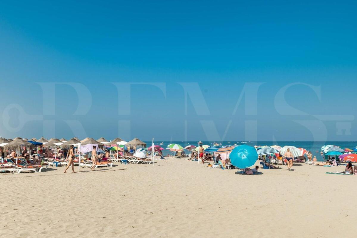 Spacious And Authentic With Pool & Garden By Rems Ferienhaus Benalmádena