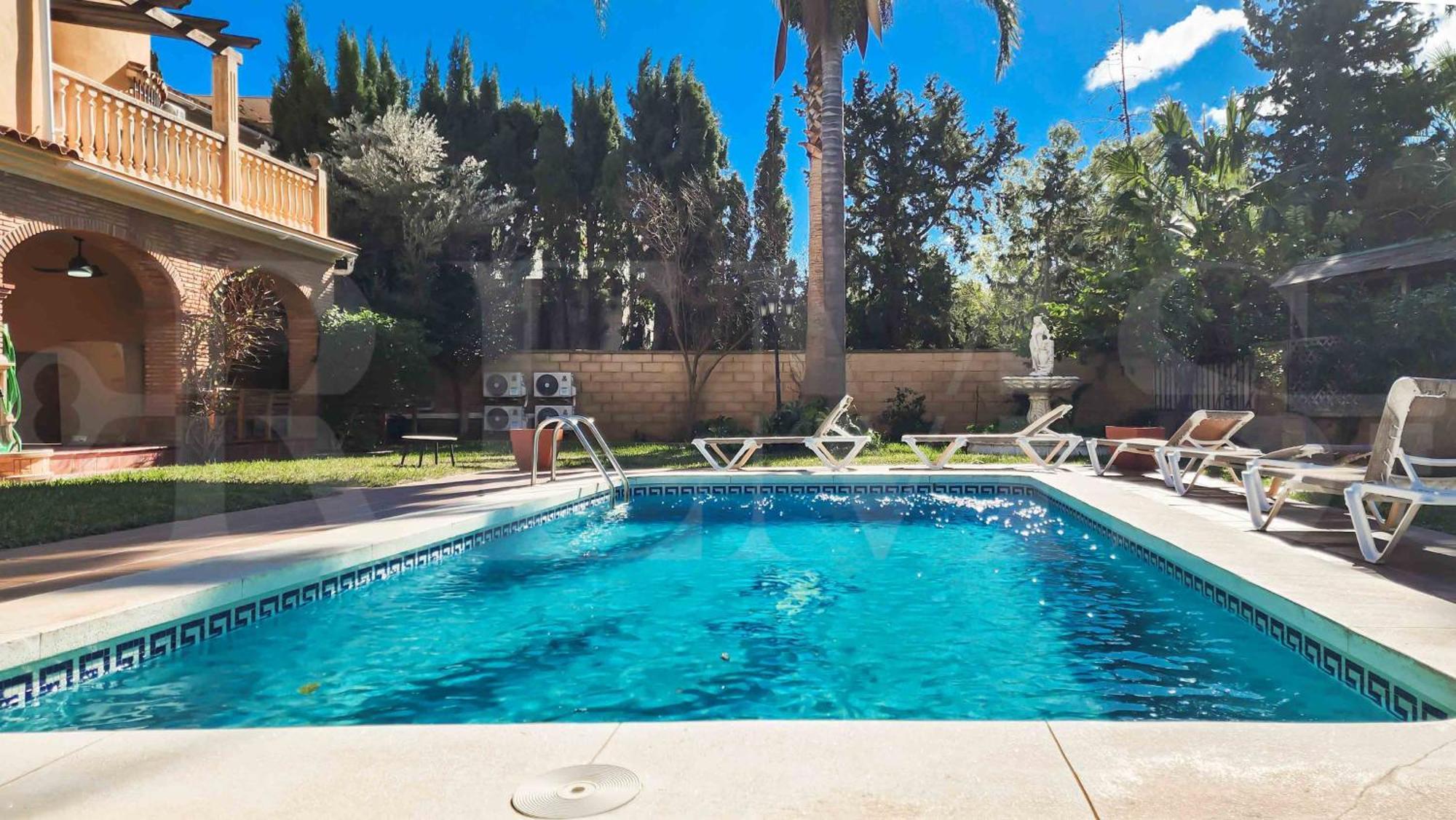 Ferienhaus Spacious And Authentic With Pool & Garden By Rems Benalmádena
